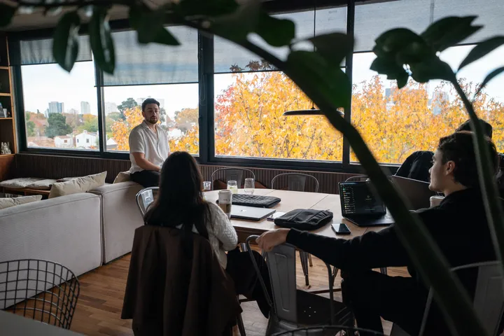 Encuentro post-Mastermind en Airbnb — 2